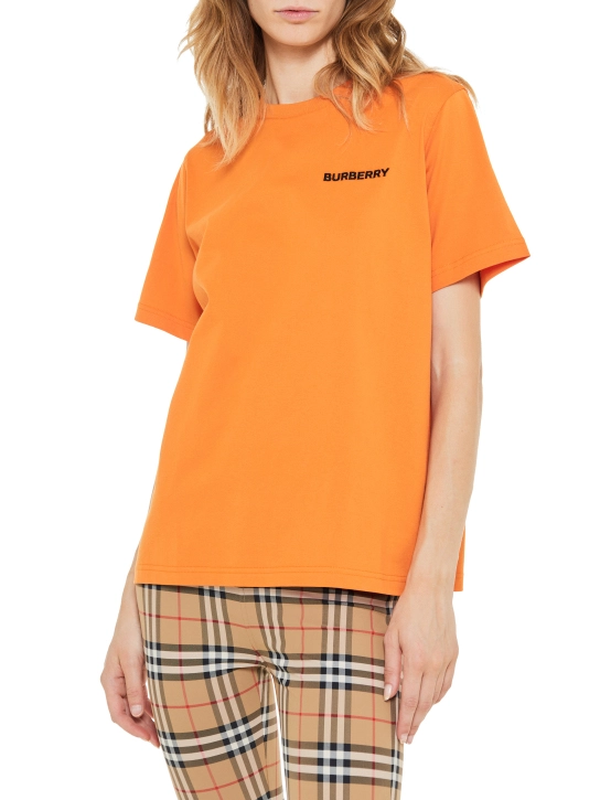 BURBERRY ΓΥΝΑΙΚΕΙΟ T-SHIRT ΜΕ ΛΟΓΟΤΥΠΟ Πορτοκαλί 2 BURBERRY ΓΥΝΑΙΚΕΙΟ T-SHIRT ΜΕ ΛΟΓΟΤΥΠΟ Πορτοκαλί - Image 2